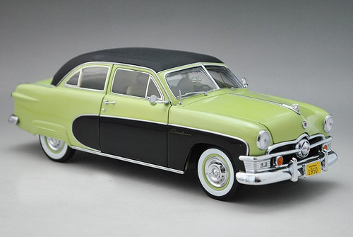 1/18 PrecisionMiniatures PM 1950 FORD CRESTLINER GREEN/BLACK CAR MODEL