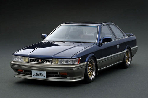 イグニッションモデル Nissan Leopard 1/18 1/18 Ignition Model Nissan Leopard 3.0 Ultima (F31) (Gold & Silver