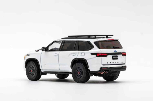 GCD トヨタ・4ランナー TRD PRO(ホワイト) 1/64 GCD Toyota 4Runner TRD Pro (White) Diecast Car Model