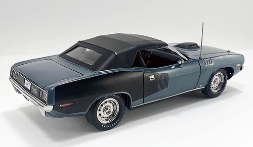 クラシックカーキット 1:18 プリムス CUDA 1970年式 合金製