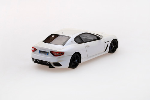 2018 Maserati GranTurismo MC Bianco Birdcage / Pearl White 1/43 Model Car  by True Scale Miniatures 