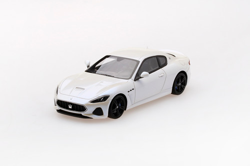 1/43 TSM Maserati GranTurismo MC 2018 Bianco Birdcage Resin Car Model