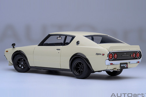1/18 AUTOart Nissan Skyline GT-R KPGC10 Tuned Version Car Model
