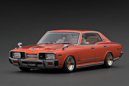Ignition Model Cedric 1/18 紺色 1/18 Ignition Model Nissan Cedric Brougham (330) (Blue