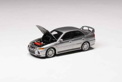 1/64 Motorhelix Mitsubishi Lancer Evolution IV (Steel Silver