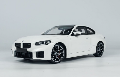 1/18 Minichamps 2023 BMW M2 G87 (White) Diecast Car Model