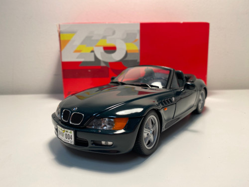 1/18 Minichamps 1997 BMW Z3 Roadster (Light Blue Metallic