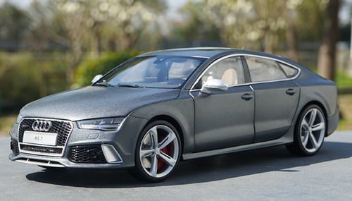 1/18 Audi RS7 (Matte Grey) Fully Open Diecast Car Model