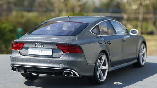 1/18 Audi RS7 (Matte Grey) Fully Open Diecast Car Model