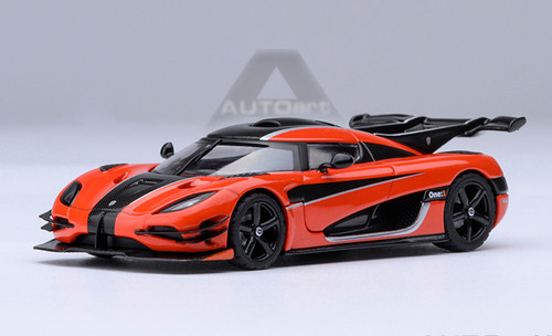 1/64 AUTOart Koenigsegg One: 1 (Apple Red with Carbon Fiber