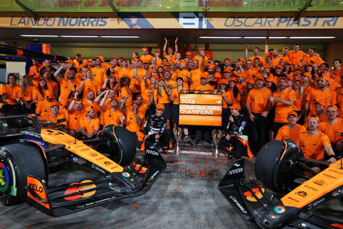 1/43 Minichamps 2-Car Set 2024 Formula 1 McLaren MCL38