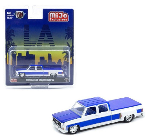1/64 M2 Machines 1977 Chevrolet Cheyenne Super 30 “Dia De Los