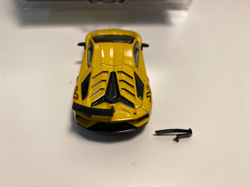 DAMAGED AS-IS 1/64 Mini GT Lamborghini Aventador SVJ (Giallo Orion Yellow) Diecast Car Model
