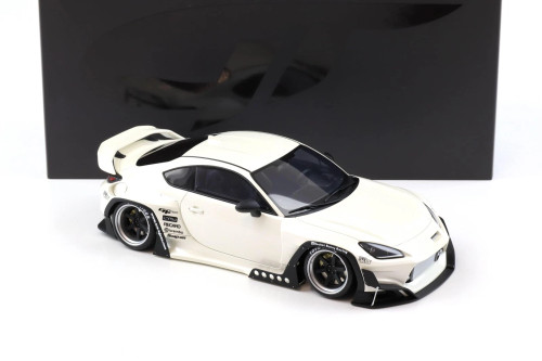 1/18 GT Spirit 2023 Toyota Prandem GR86 (Crystal White) Car Model 1/18 GT Spirit 2023 Toyota Prandem GR86 (Crystal White) Car Model