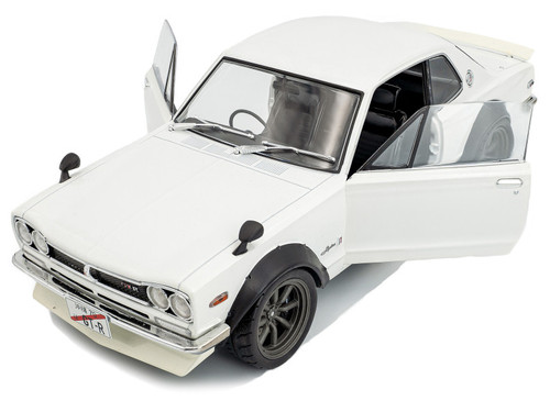 1/18 Solido 1970 Nissan Skyline C10 Hakosuka Solido Works (Pearl White) Diecast Car Model
