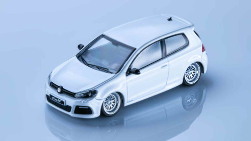 ロンスター　VOLKSWAGEN scale 1/64 Maxwell Volkswagen VW MK6 Golf R Lowrider (White) Diecast Car