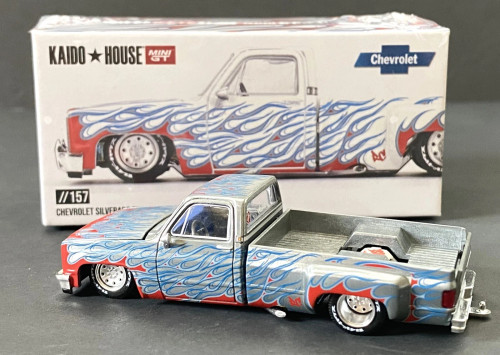 CHASE CAR 1/64 Kaido House & Mini GT Chevrolet Silverado KAIDO