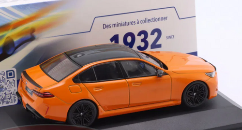 1/43 Solido 2024 BMW M5 G90 Sedan (Fire Orange III) Diecast Car Model