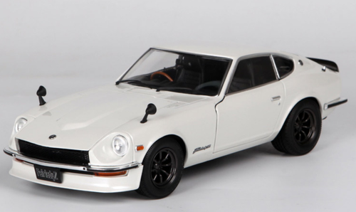 1/18 Kyosho Nissan Fairlady Z (White) Diecast Car Model