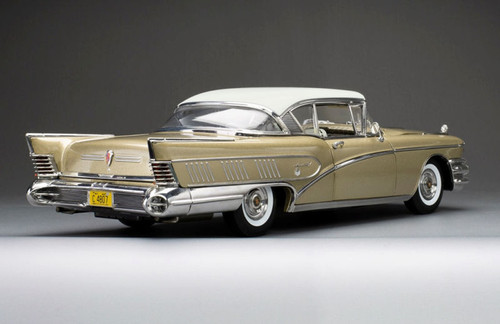 1/18 Sunstar 1958 Buick Limited Riviera Coupe (Glacier White & Gold Mist) Diecast Car Model