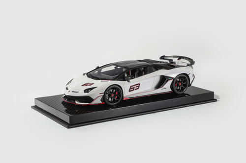 1/18 Runner Lamborghini Aventador SVJ Spider with Removable Top (White with Red Accent) Car Model Limited 25 Pieces