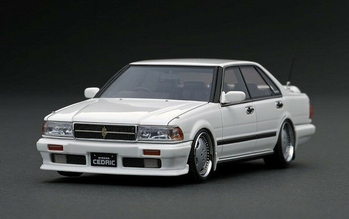 CEDRIC Y30 ignition model ミニカー 1/43 Ignition Model Nissan Cedric (Y31) Gran Turismo SV