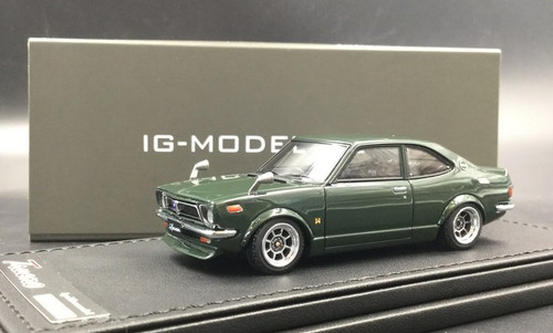 1/43 IG Ignition Model Toyota Sprinter Trueno (TE27) (Orange) Car