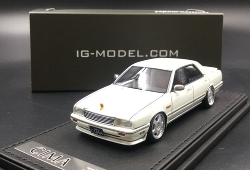 1/43 IG Ignition Model Nissan Gloria Cima (Y31) (White) Car Model IG1089