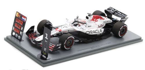 1/18 Spark 2025 Formula 1 Oracle Red Bull Racing RB21 Winner