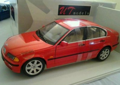 1/18 1998 1999 BMW 328i E46 (Red) Diecast Car Model