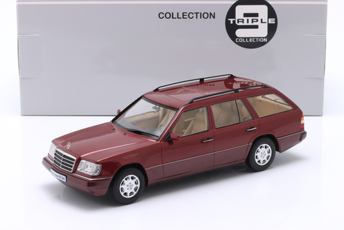 1/18 Triple9 1995 Mercedes-Benz E-Class T-model (S124) (Malachite