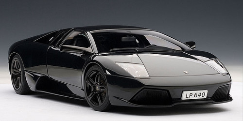 1/18 AUTOart Lamborghini Murcielago LP640 (Black)