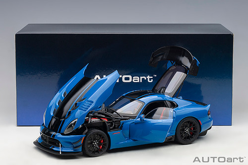 1/18 AUTOart DODGE VIPER COMPETITION COUPE