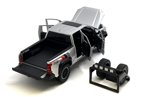1/24 2024 Toyota Tacoma TRD Off-Road Custom (Silver) Diecast Car Model 1/24 2024 Toyota Tacoma TRD Off-Road Custom (Silver) Diecast Car Model