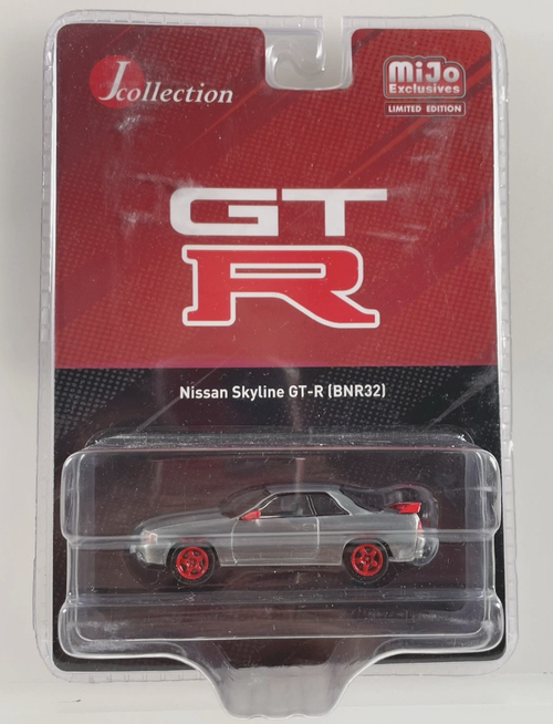CHASE CAR 1/64 J Collection Nissan Skyline GT-R R32 (BNR32) (Chrome Silver with Red Wheels) Diecast Car Model CHASE CAR 1/64 J Collection Nissan Skyline GT-R R32 (BNR32) (Chrome Silver with Red Wheels) Diecast Car Model