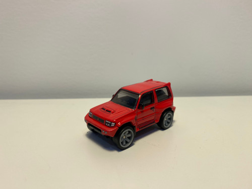 NO BOX AS-IS 1/64 Mitsubishi Pajero (Red) 2024 Hot Wheels Premium Car Culture "Terra Trek" Diecast Car Model