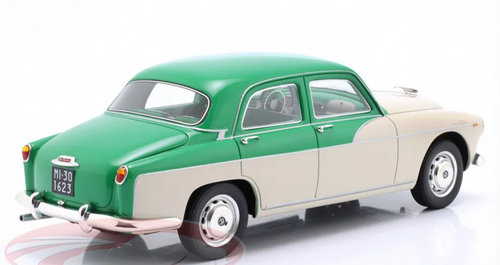 1/18 Cult Scale Models 1958 Alfa Romeo 1900 Super Berlina (Green & White) Car Model