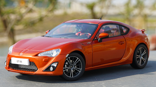 1/18 Century Dragon Toyota 86 GT86 (Orange Metallic) Diecast Car Model