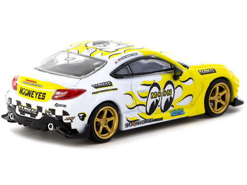 1/64 Tarmac Works Toyota GR86 MOONEYES Diecast Car Model