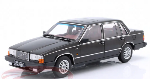 1/18 Triple9 1985 Volvo 760 Turbo (Black) Diecast Car Model 1/18 Triple9 1985 Volvo 760 Turbo (Black) Diecast Car Model