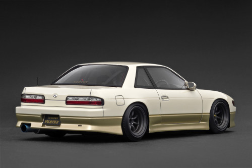 1/18 Ignition Model IG VERTEX S13 Silvia (White & Gold) With SR20 Engine Car Model