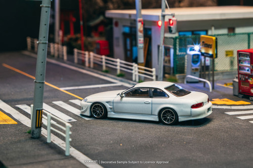 1/64 Tarmac Works VERTEX Toyota Soarer JZZ30 (White) Diecast Car Model 1/64 Tarmac Works VERTEX Toyota Soarer JZZ30 (White) Diecast Car Model