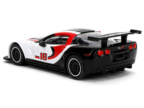 1/43 Spark 2009 Chevrolet Corvette C6.R No.8 Sangari Team Brazil