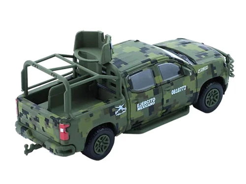 1/64 Greenlight 2021 Chevrolet Silverado LT Trail Boss Z71 Mexican Military Diecast Car Model