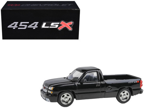 1/64 Paragon 2006 Chevrolet Silverado Single Cab (Onyx Black) Diecast Car Model