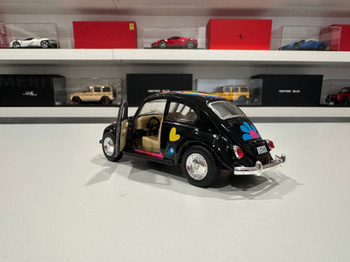 1/32 Kinsmart 1967 Volkswagen Classical Beetle Print Flowers 5″ (Black) Diecast Car Model (new no retail box) 1/32 Kinsmart 1967 Volkswagen Classical Beetle Print Flowers 5″ (Black) Diecast Car Model (new no retail box)
