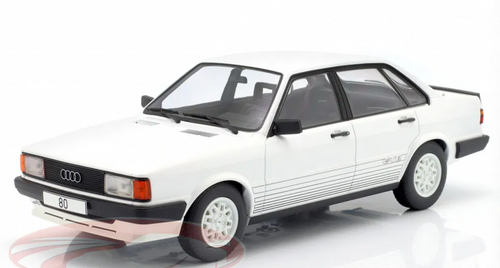 1/18 ModelCarGroup 1978 Audi 80 (White) Diecast Car Model 1/18 ModelCarGroup 1978 Audi 80 (White) Diecast Car Model