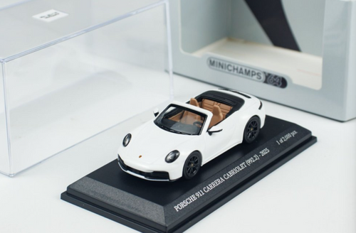 1/64 Minichamps 2025 Porsche 911 (992.2) Carrera Cabriolet (White) Diecast Car Model 1/64 Minichamps 2025 Porsche 911 (992.2) Carrera Cabriolet (White) Diecast Car Model