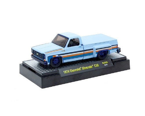 CHASE CAR 1/64 M2 Machines 1978 Chevrolet Silverado 30 Custom (Gulf Blue) Diecast Car Model CHASE CAR 1/64 M2 Machines 1978 Chevrolet Silverado 30 Custom (Gulf Blue) Diecast Car Model