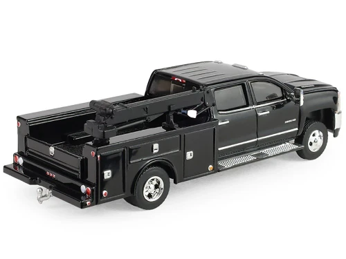 1/64 Greenlight 2016 Chevrolet Silverado 3500 Dually Crane Truck (Black) Diecast Car Model